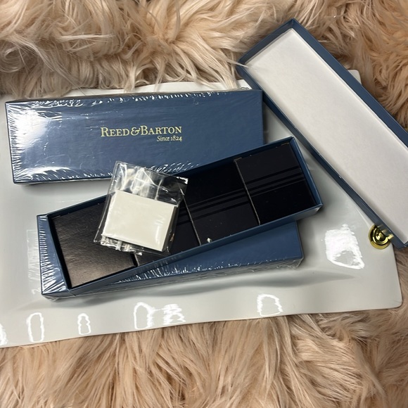 REED & BARTON STERLING SILVER PLACE CARDS - Picture 5 of 8